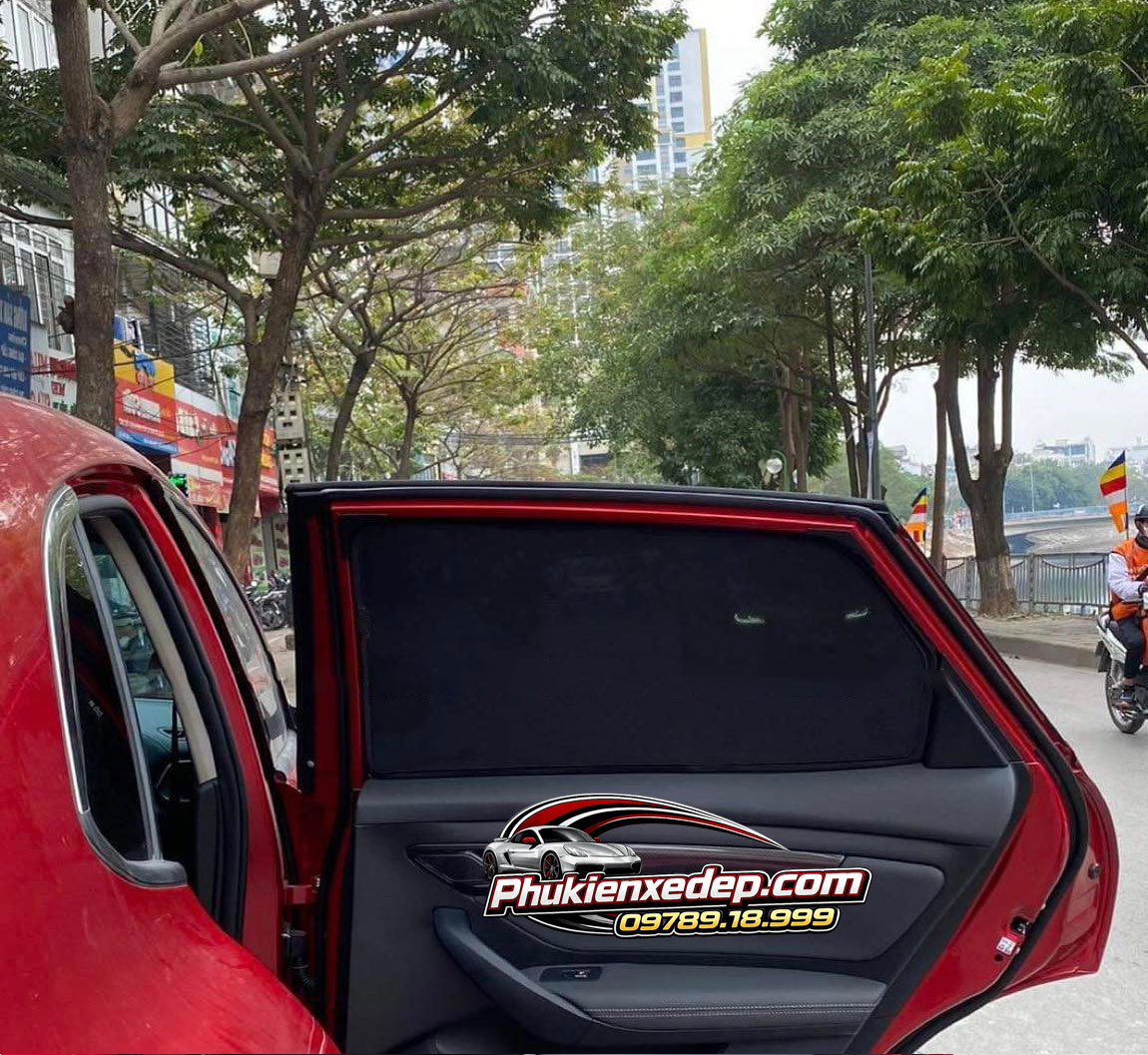 Rèm Nam Châm Ô tô VinFast VF8 - Đồ chơi xe hơi, phụ kiện ô tô, trang trí xe hơi - góc nhìn 3