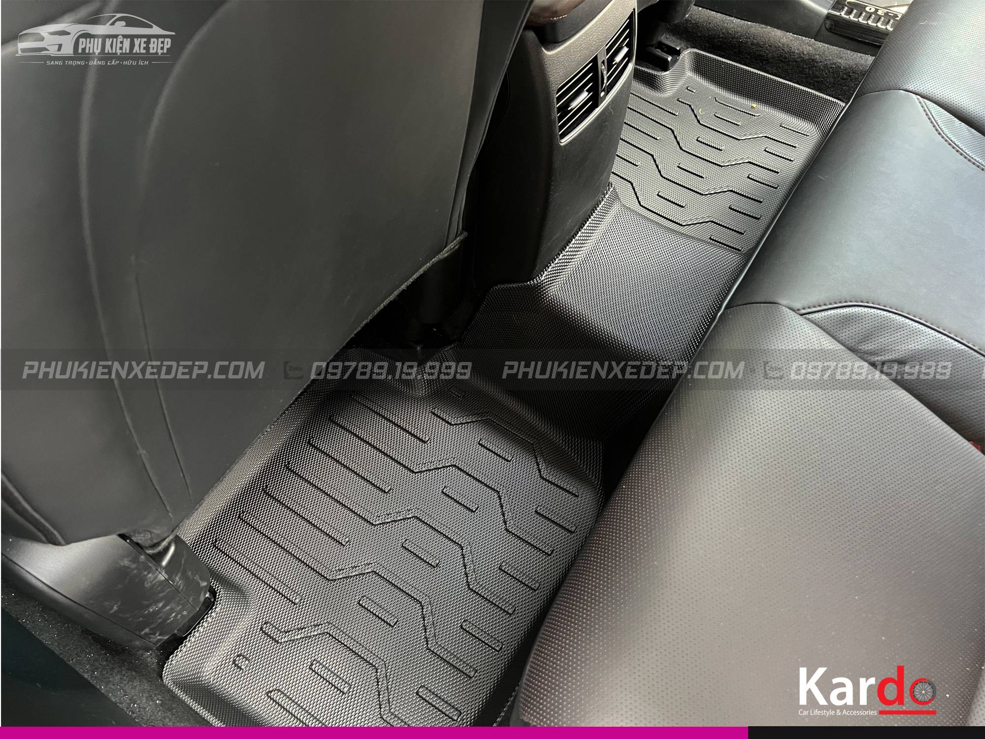 Thảm Lót Sàn Ô Tô Kardo Mazda CX30 - Đồ chơi xe hơi, phụ kiện ô tô, trang trí xe hơi - góc nhìn 5