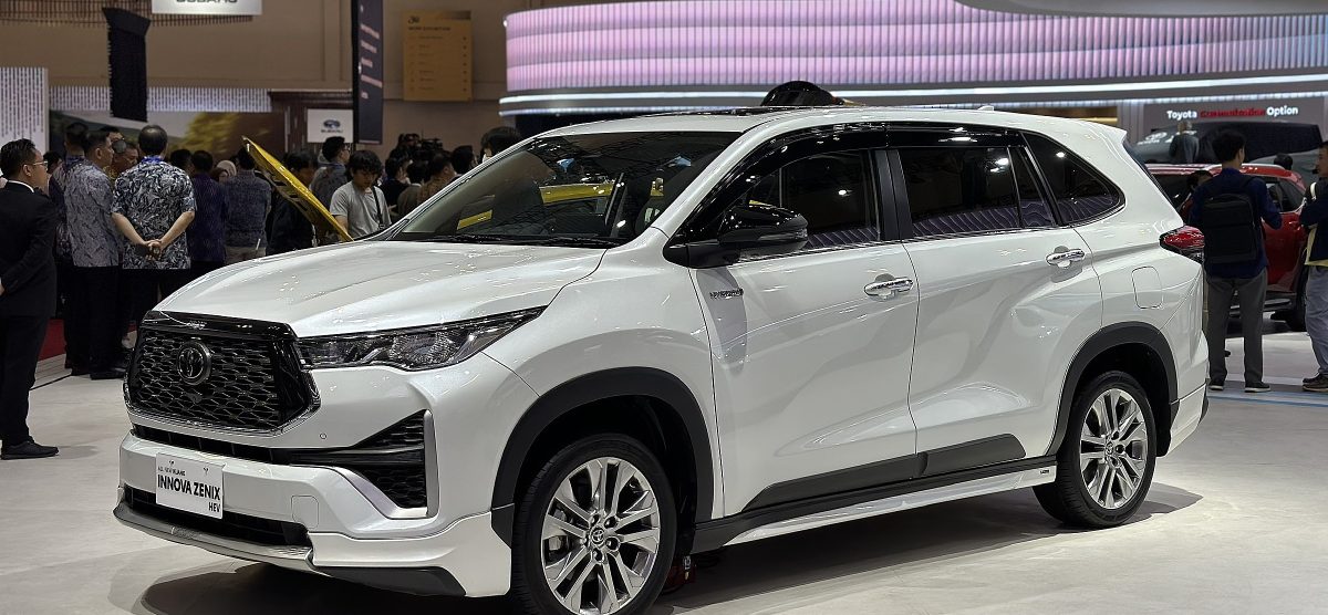 Hàng loạt ôtô mới sắp ra mắt tháng 10